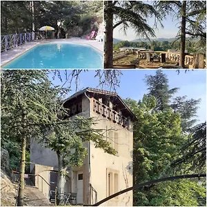 gite-la-terrasse-tournon-sur-rhone.hotels-rhonealpes.com/