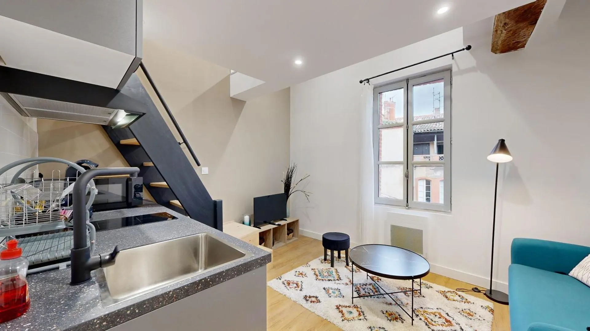 Appartement Chal5 Duplex 25M2 A 200M Du Capitole à Toulouse 0*,  France